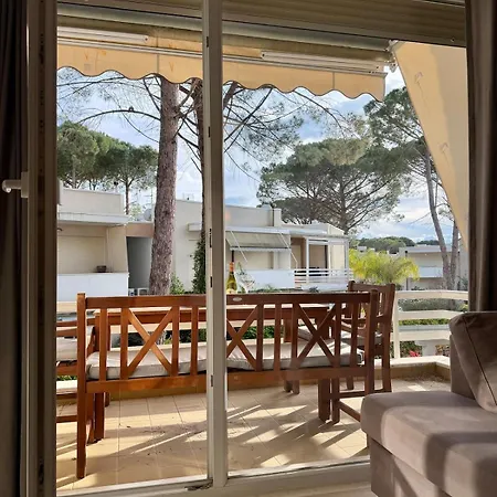 Adagio Gjiri I Lalezit Daire Dıraç